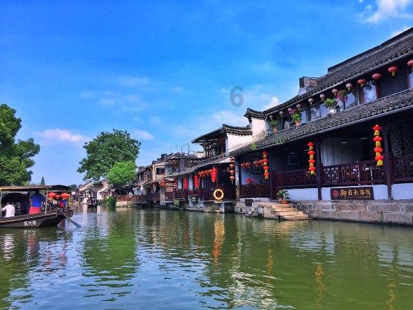 逃出漂浮的小岛